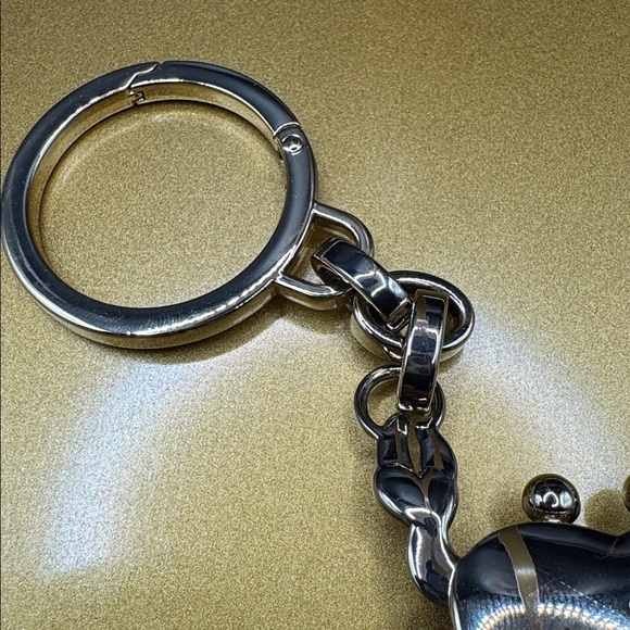 Kate Spade Pinch Me Faux Pearl Crab Keychain Bag Charm - Picture 6 of 6